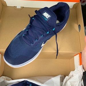 Nike sneaker brand new